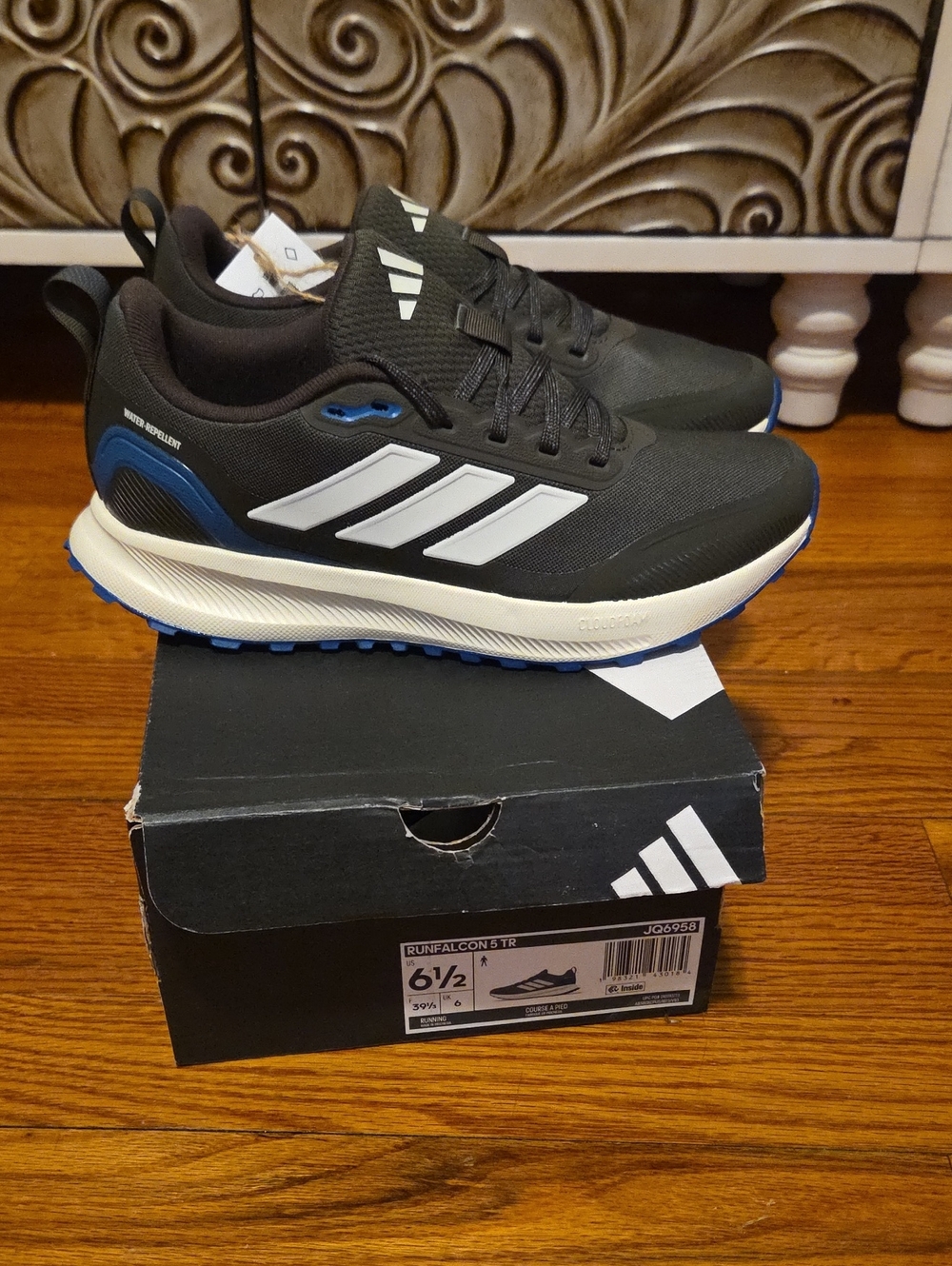 BRAND NEW! WOMEN - adidas Runfalcon 5 TR Water Repellent